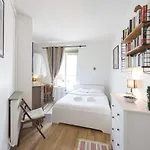 Veeve - Magical By Montmartre